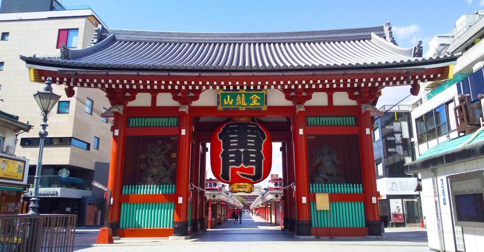 浅草寺の雷門と大提灯(正面) - 浅草 都鳥 浅草寺の雷門と大提灯(正面)
